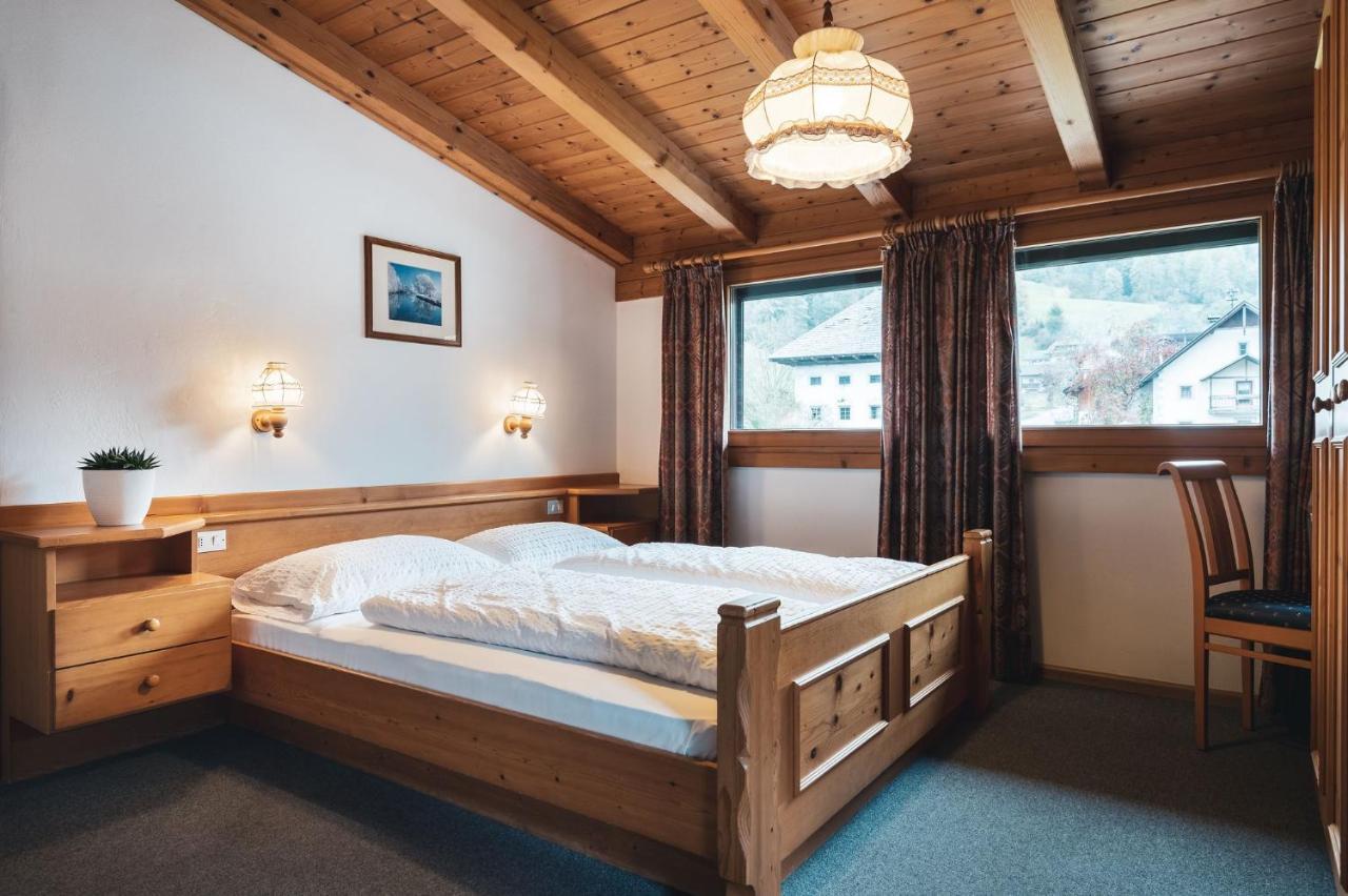 Garni Iosc Hotel Сан Вигилио ди Маребе Екстериор снимка